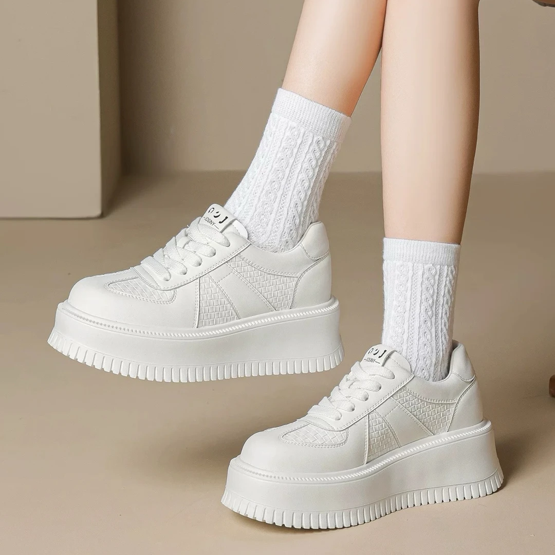 ［赫丽嘉］潮味小白鞋，牛皮+编织皮纹，质感拉满，可甜可咸万物可搭！