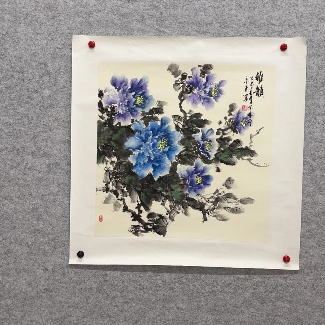 国画花鸟的翅膀是一个