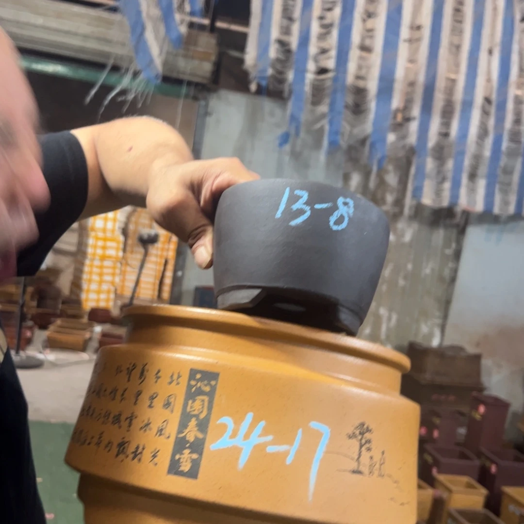 紫砂花盆紫砂花盆