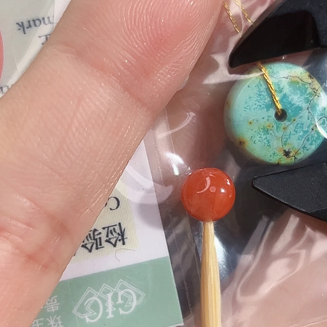 南红玛瑙未镶嵌珠宝奇石