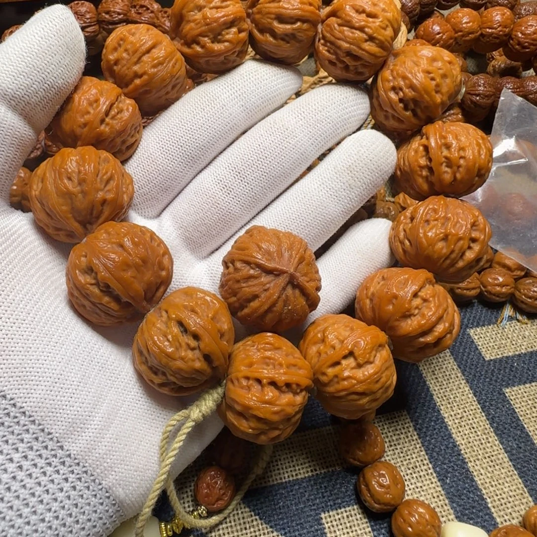 陈***啟吊坠文玩核桃四棱