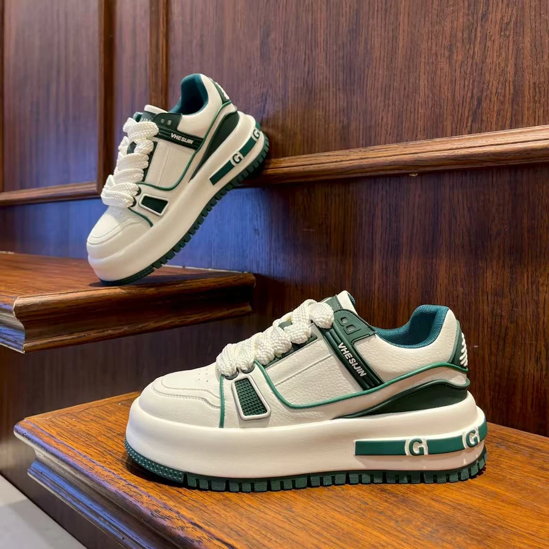 男鞋2025厚底增高秋季百搭舒适休闲板鞋低帮系带拼色潮流男生鞋子