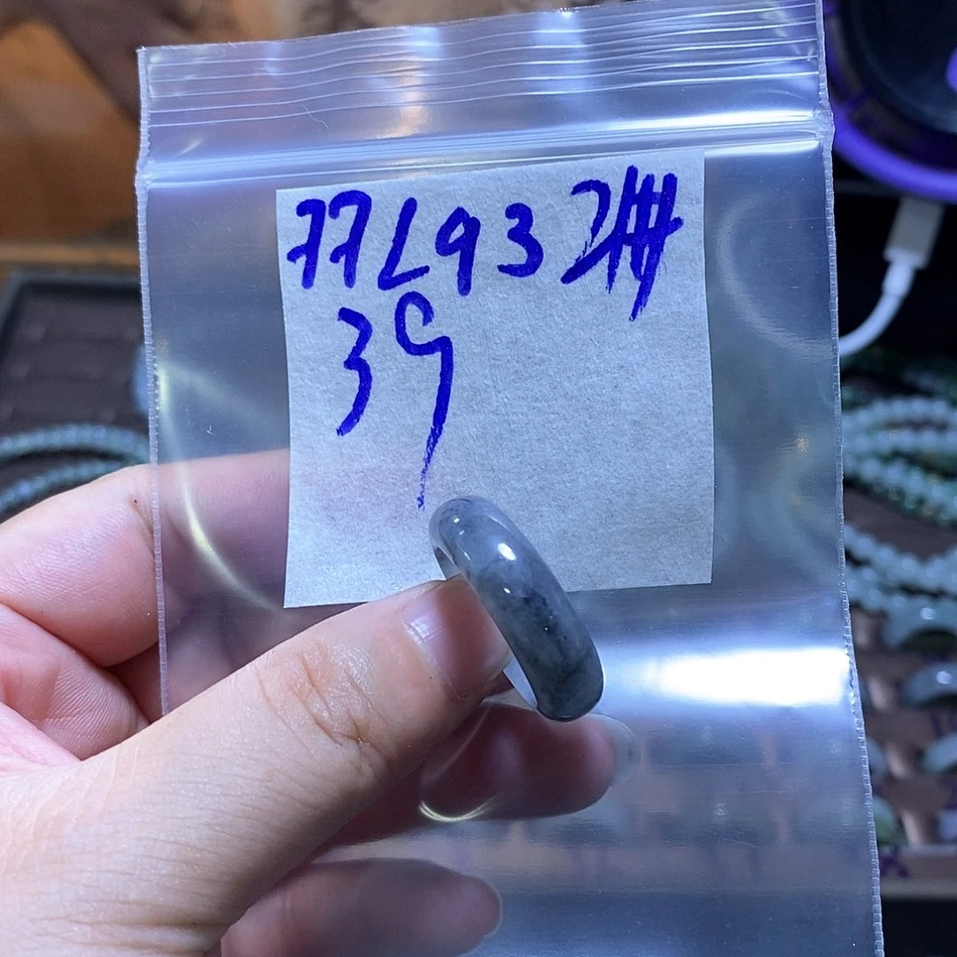 未镶嵌定制翡翠翡翠