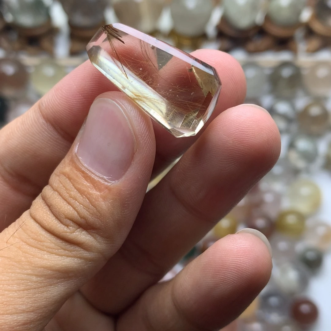 水晶珠宝半成品未镶嵌发晶随行