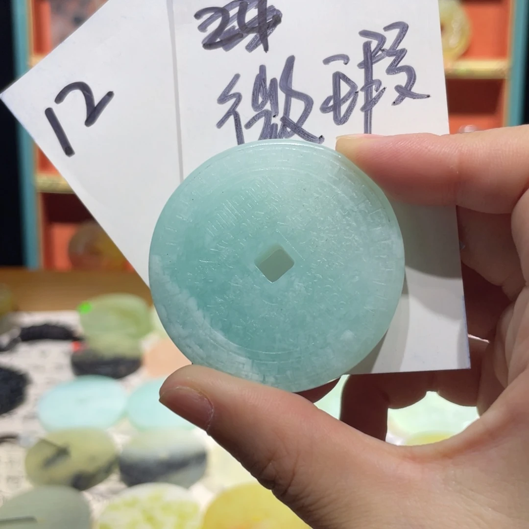 岫玉未镶嵌颈饰颈饰