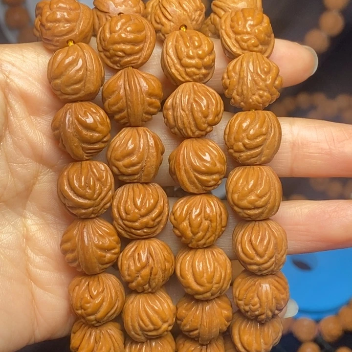 秦岭龙纹桃核手串