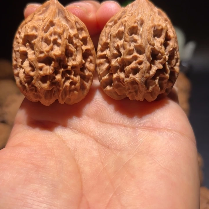 吊坠文玩核桃文玩核桃吊坠太行鸡心35