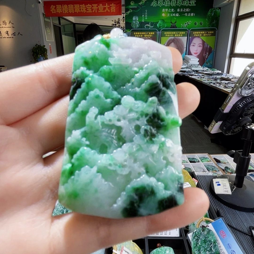颈饰未镶嵌翡翠翡翠