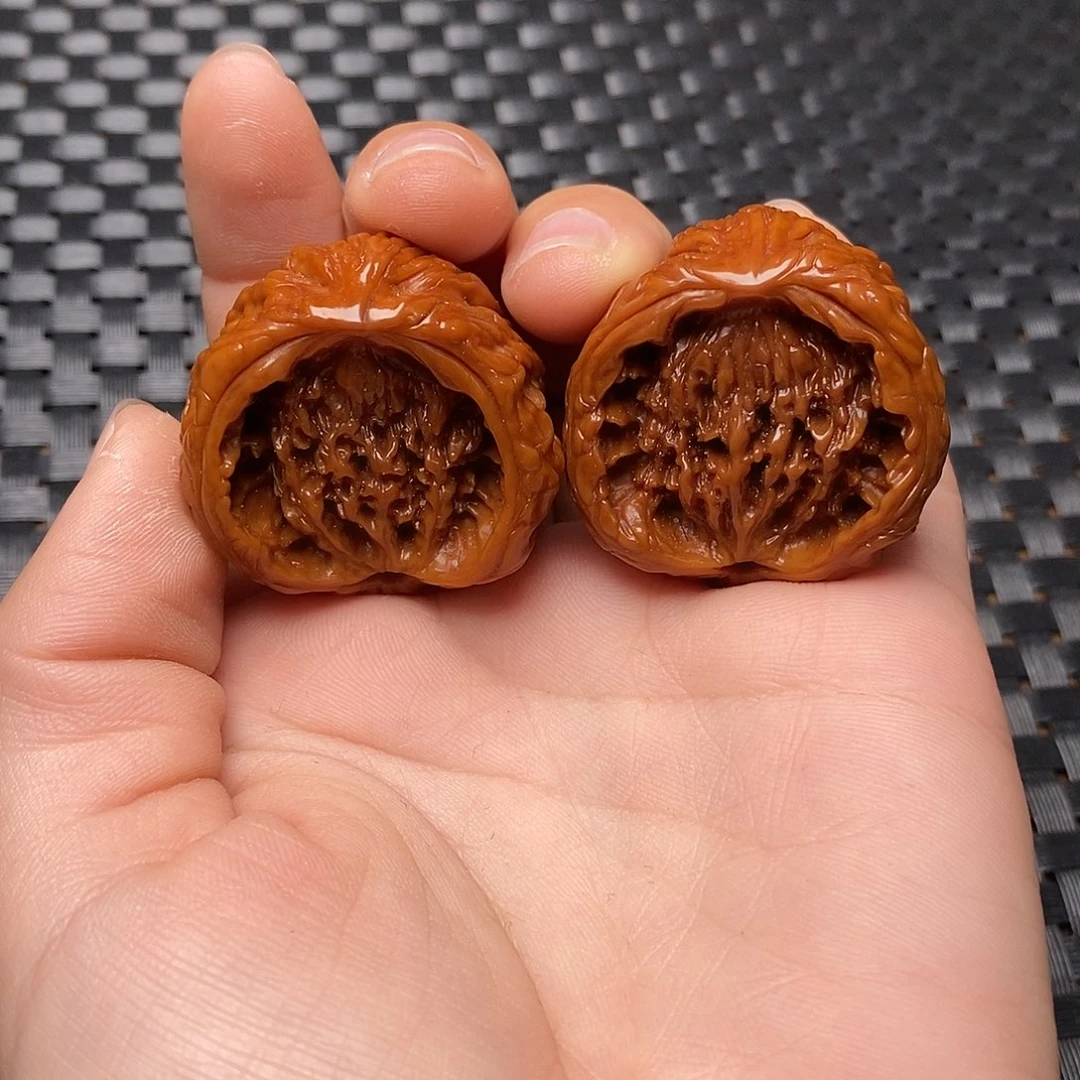 染***辞把件文玩核桃虎头蛇头35