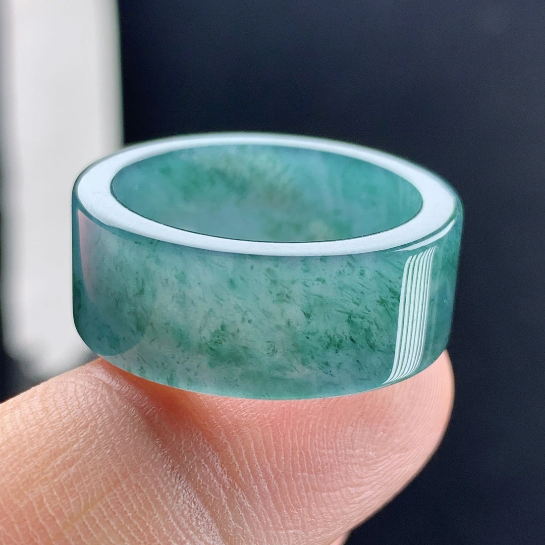 内径21.6玉石老坑料冰润天然A货翡翠绿色素面方宽边戒指环送礼