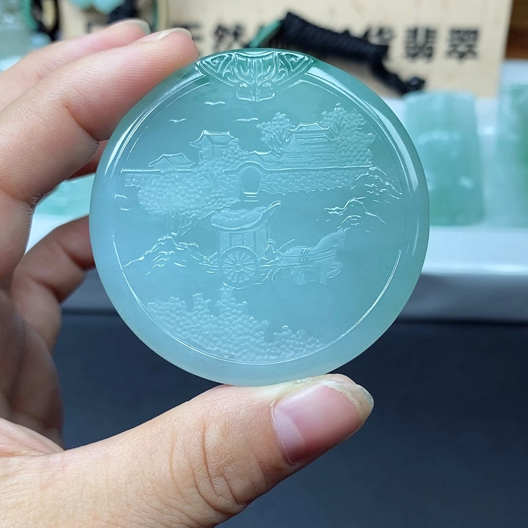 翡翠未镶嵌颈饰北***里翡翠