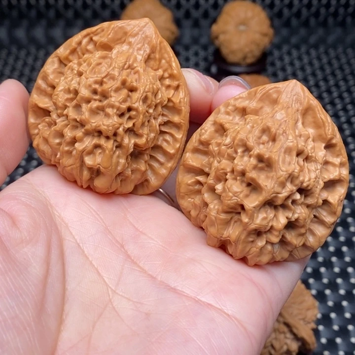 文玩核桃吊坠8官帽44