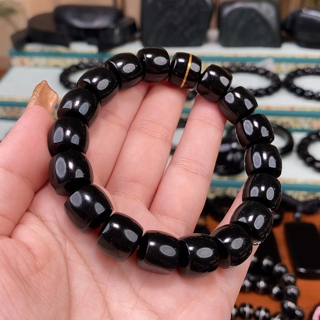 手串未镶嵌和田玉W****家