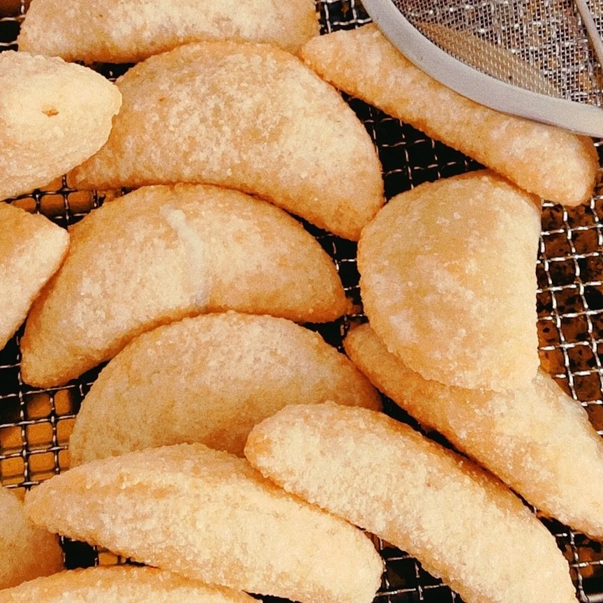 湖南常德特色小吃纯手工绿豆油糍粑