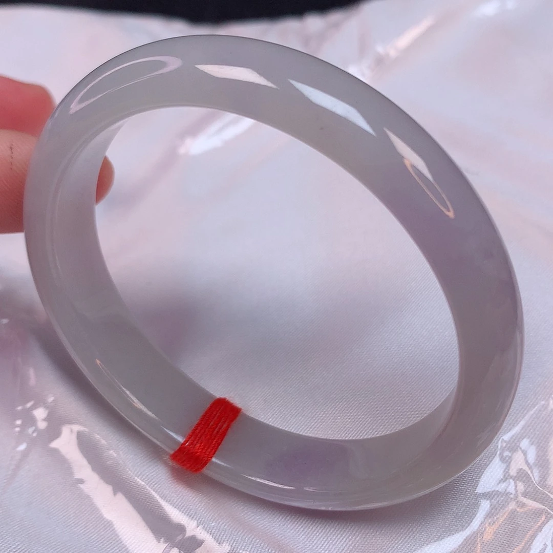 翡翠手镯（贵妃镯）未镶嵌56+