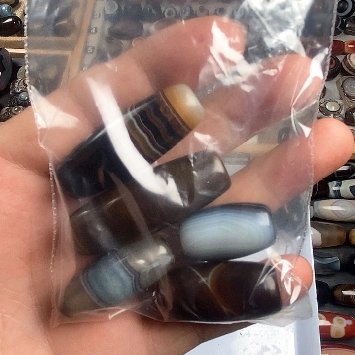 玛瑙/玉髓未镶嵌珠宝半成品