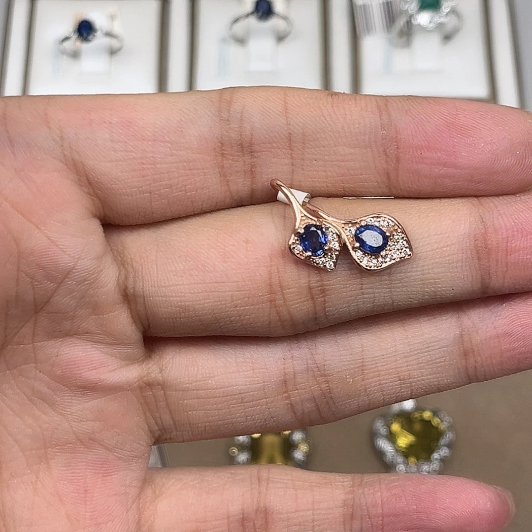 蓝宝石银S925镶嵌颈饰