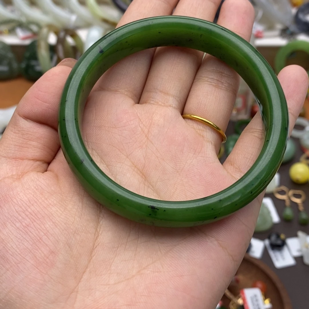 未镶嵌手串和田玉（碧玉）Z***.