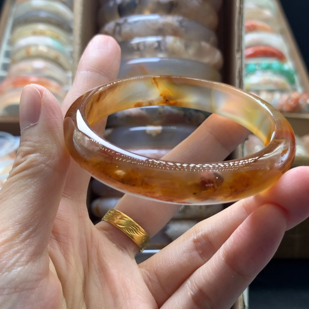 【闪购商品】手镯玛瑙/玉髓未镶嵌阿*