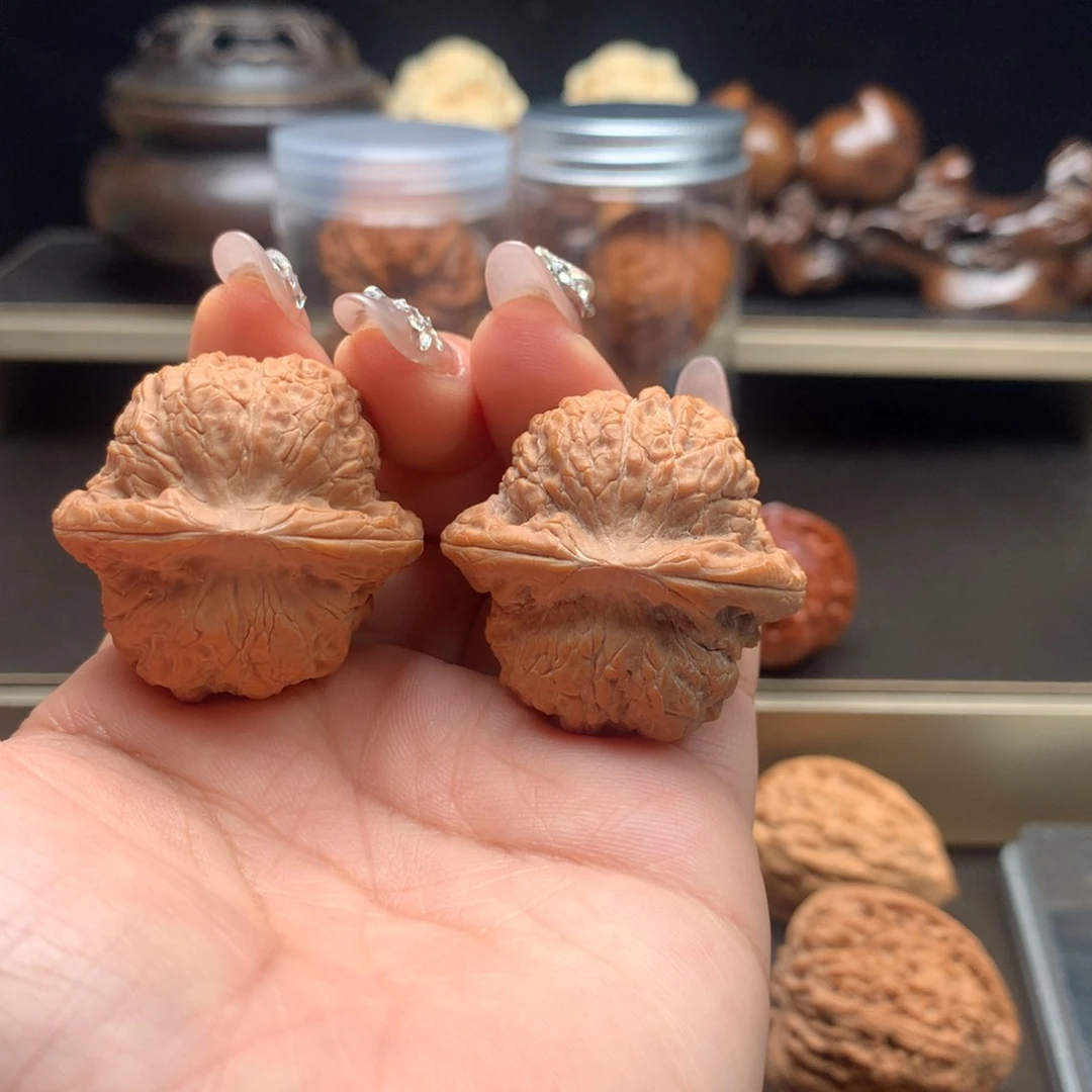 吊坠文玩核桃血麒麟