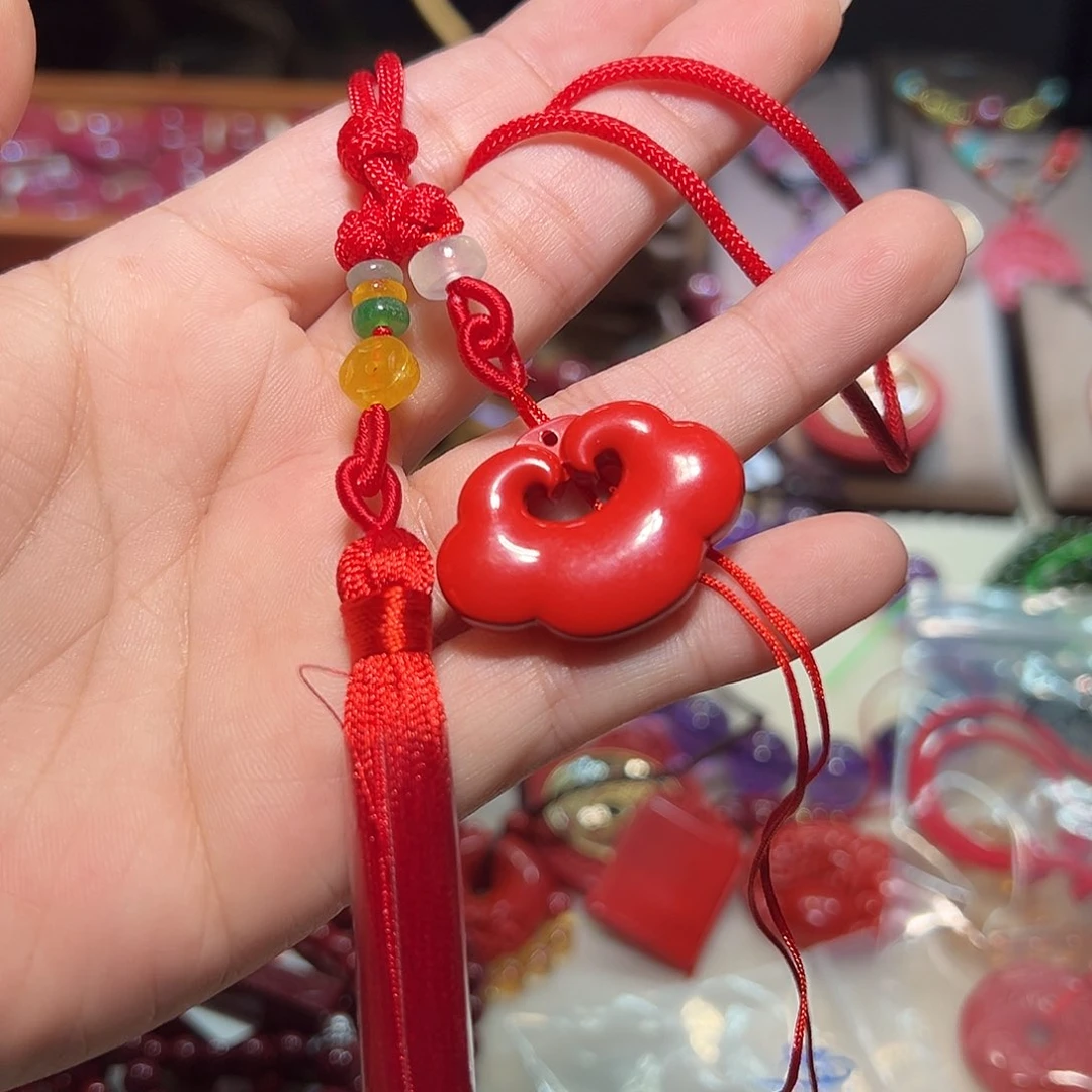 高含量水飞砂如意吊坠