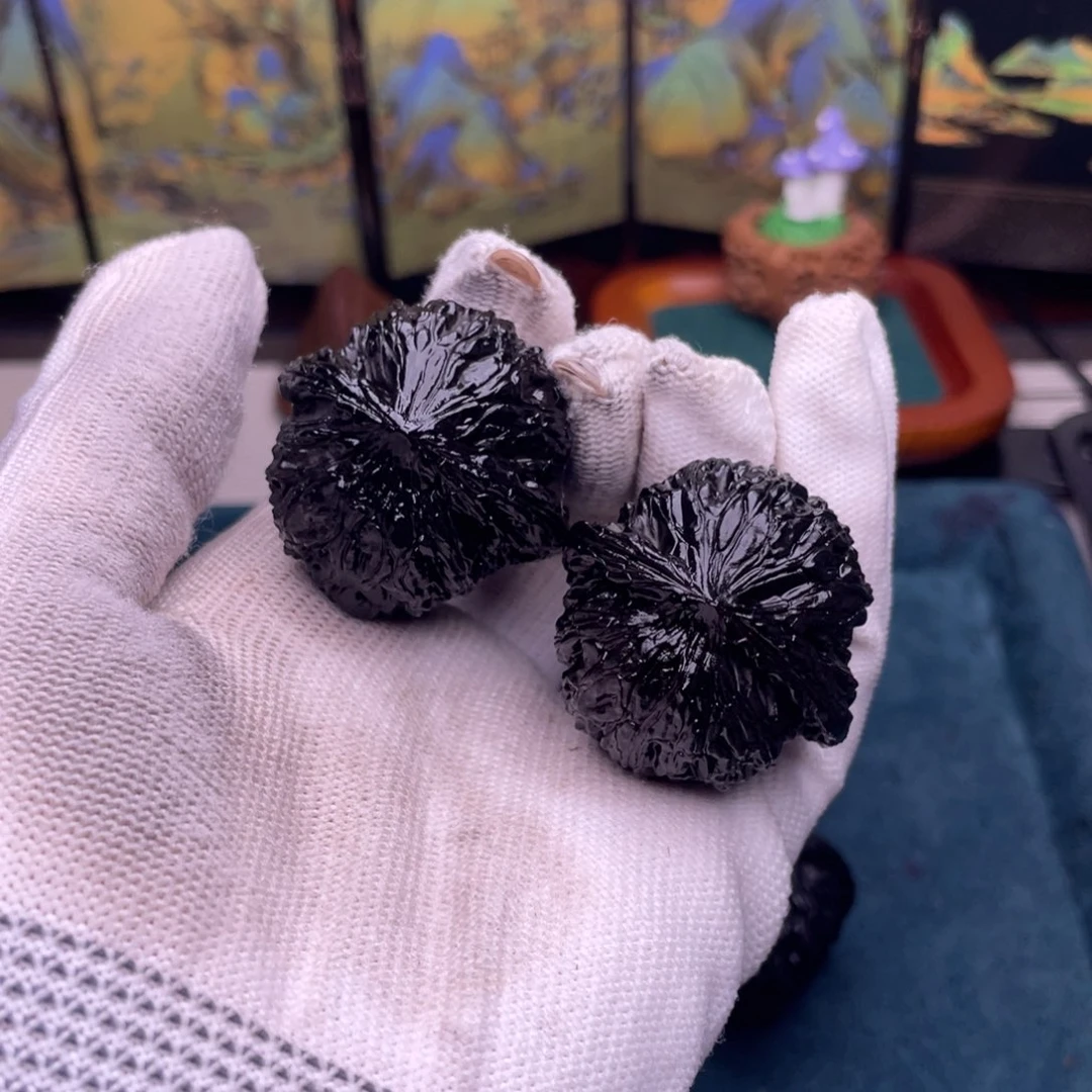 文玩核桃把件 绣球