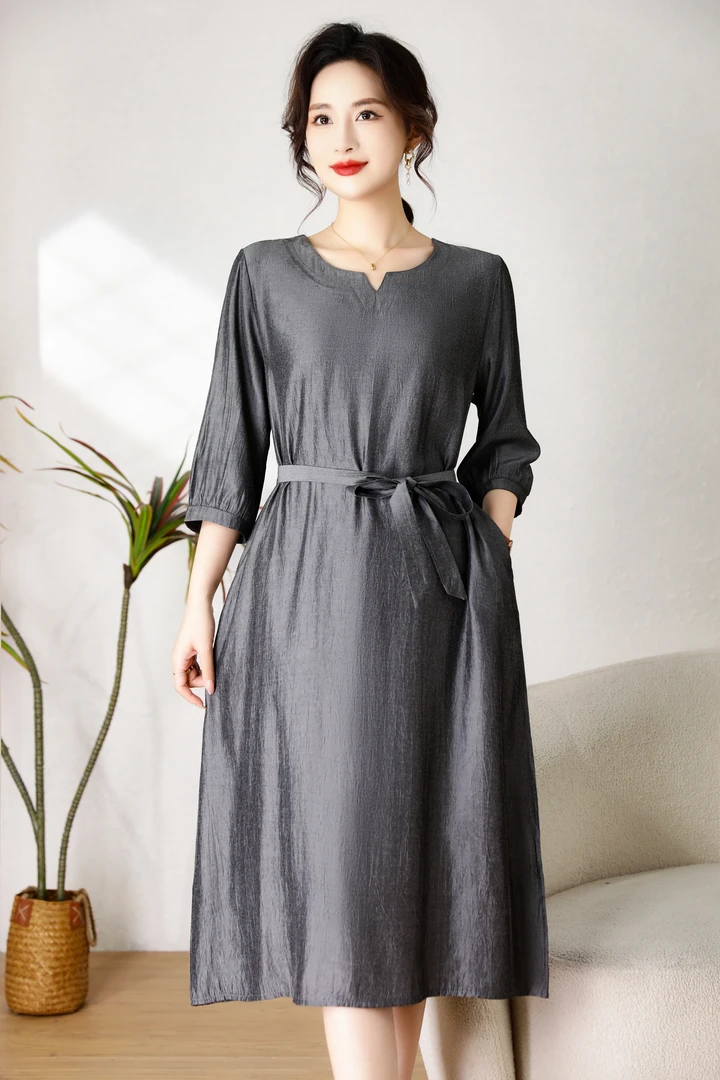 浅灰气质修身时尚休闲夏季高端大码妈妈装连衣裙