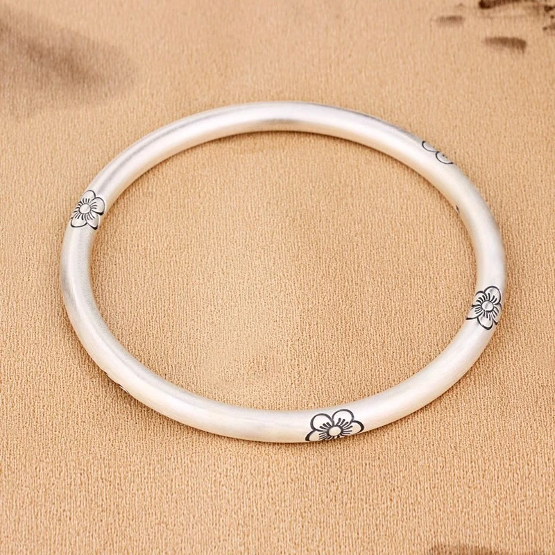 足银手镯 古法梅花闭口足银手镯