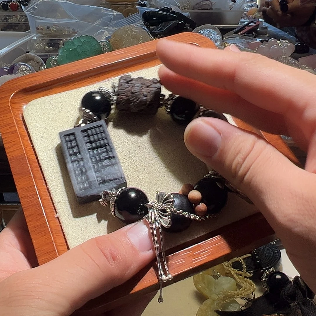 手链未镶嵌水晶水晶手链