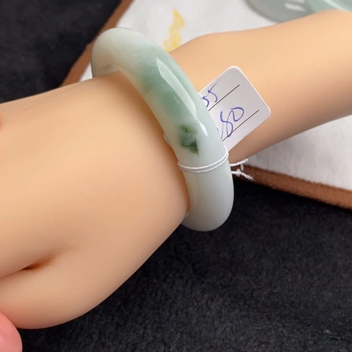 翡翠未镶嵌手镯76446055