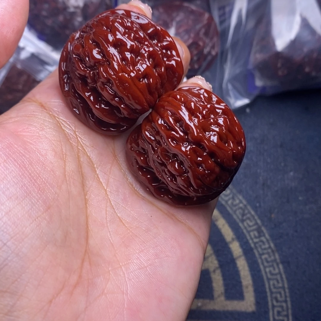 郑***哥吊坠文玩核桃四座楼40