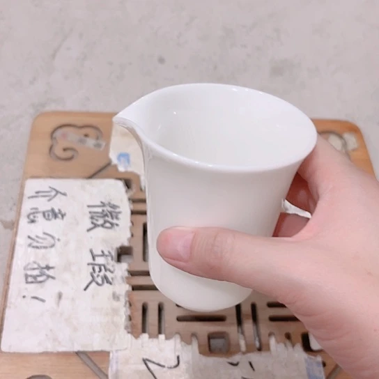 微瑕介意的勿拍，喜欢再下单，谢谢支持