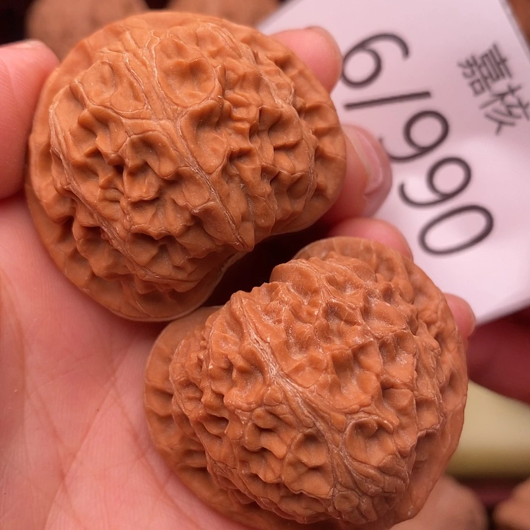其***脱把件文玩核桃40宫灯