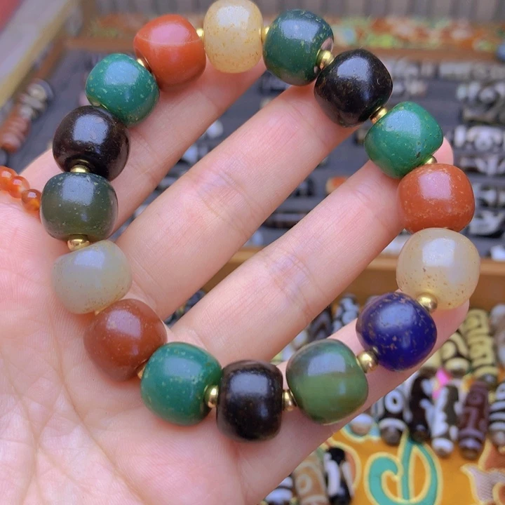 玛瑙/玉髓配饰未镶嵌嗯*