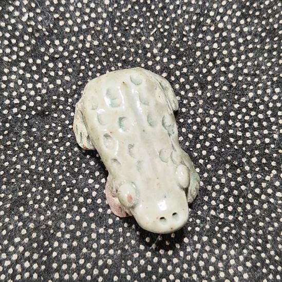 陈***金陶摆件盏。。。。。。。。。。。。。。。。。。。。。。。。。。