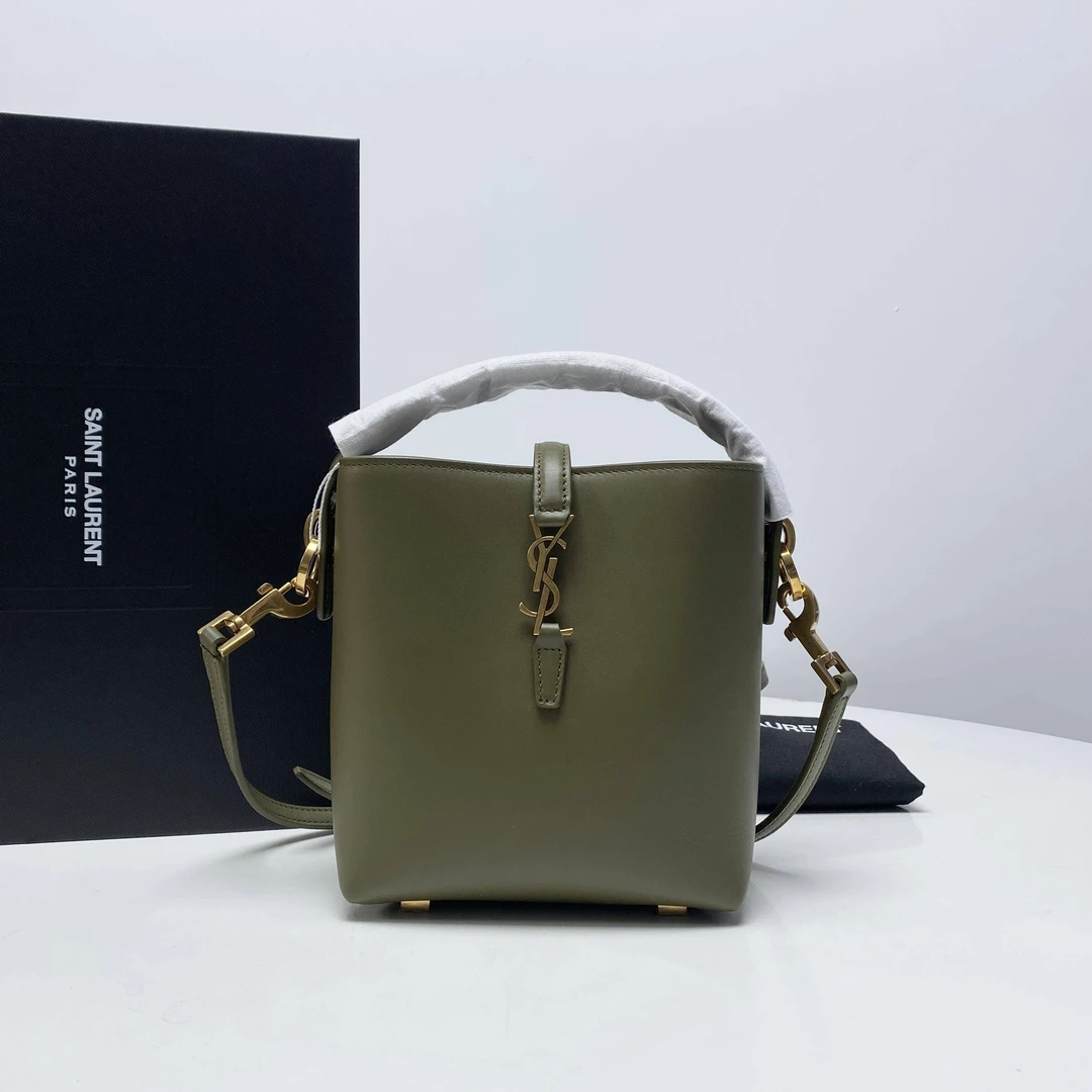 胖虎佳佳/圣罗兰/95新/公价0/箱包/斜挎包/312502120032