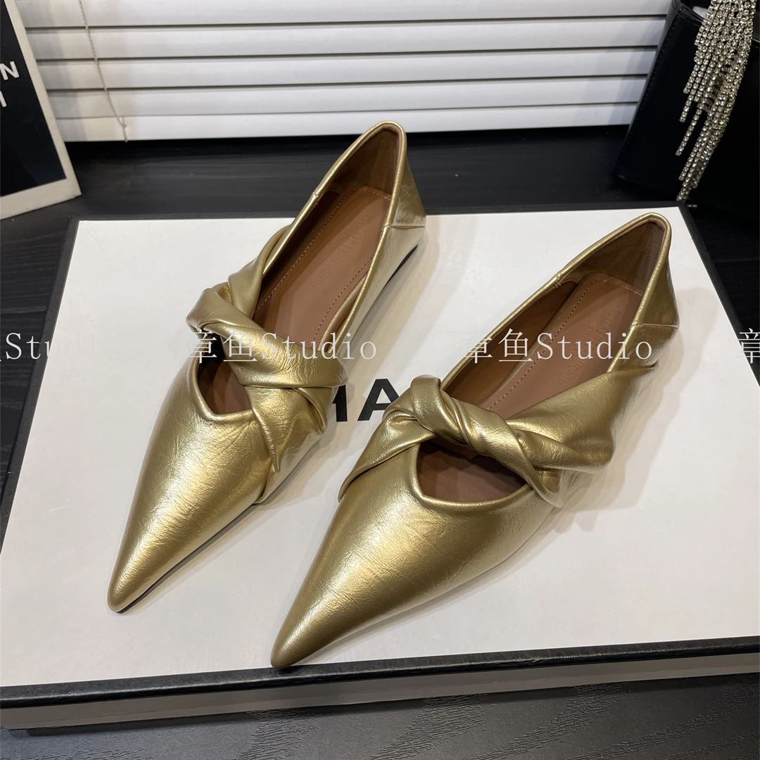 2025秋季新品韩国复古设计感软皮镂空尖头芭蕾平底鞋浅口单鞋女鞋