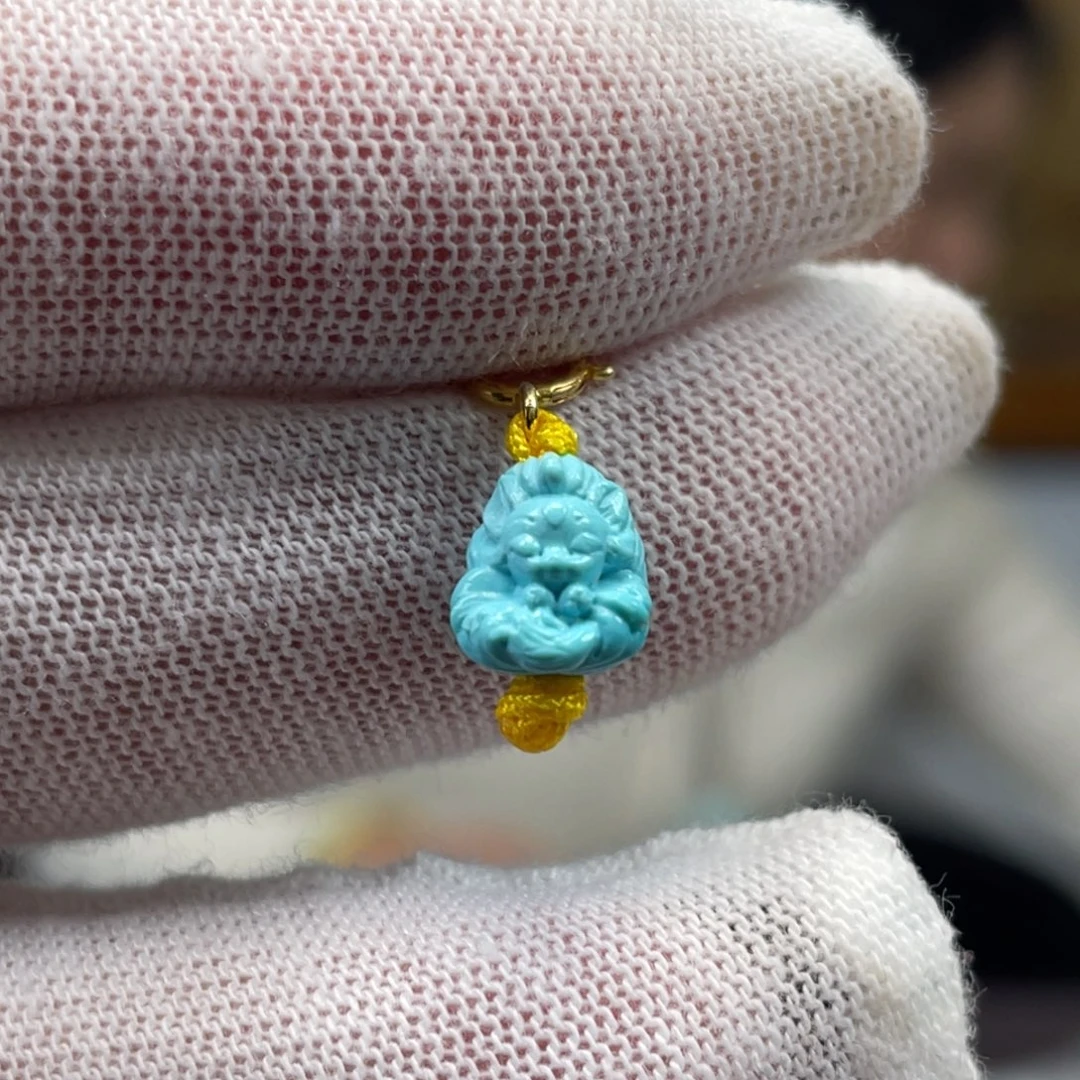 绿松石未镶嵌挂件