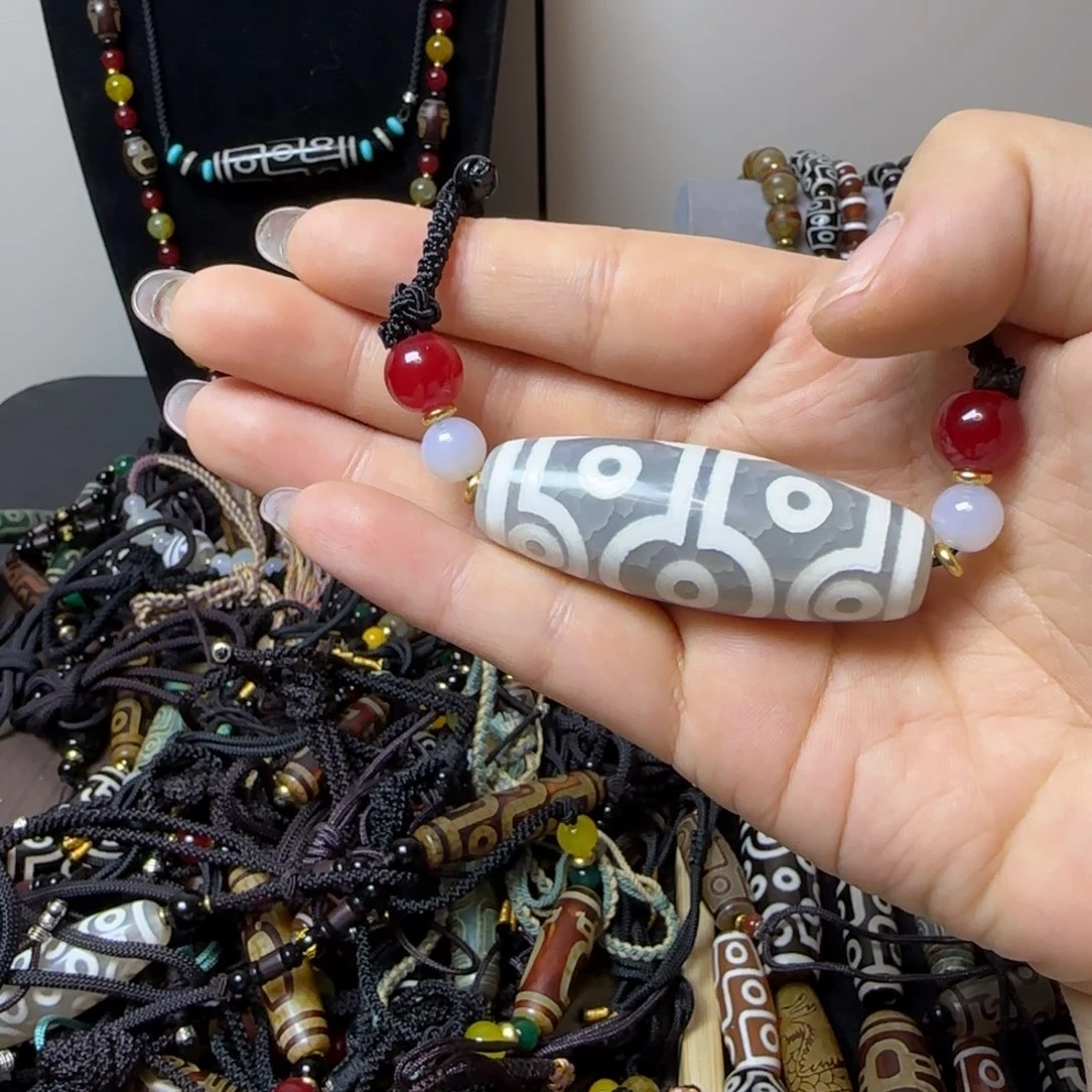 玛瑙/玉髓合金颈饰