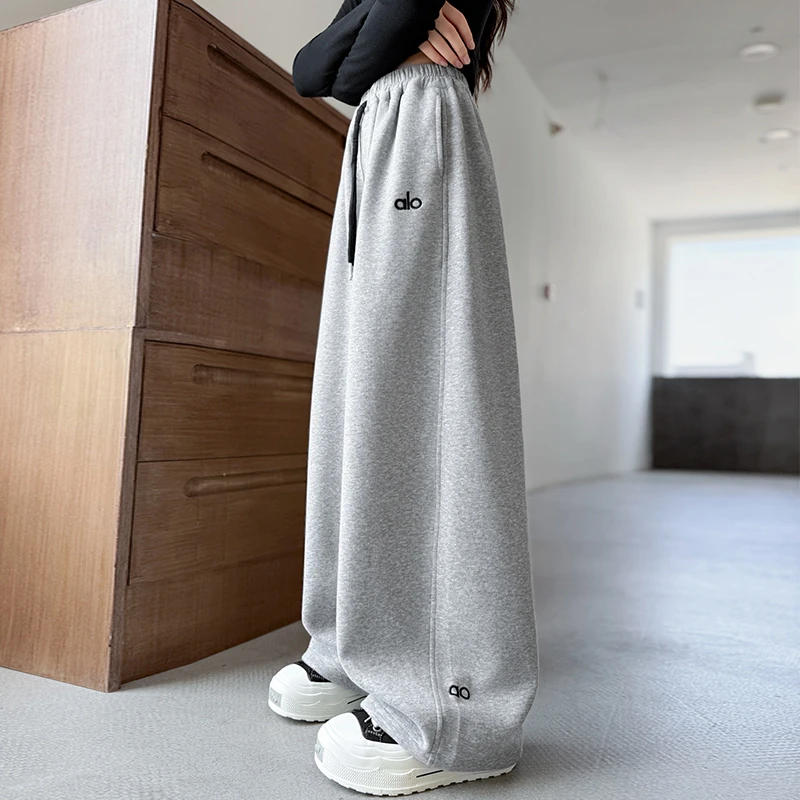 儿童秋冬装大女童装加绒裤子一体绒春秋款运动卫裤秋季阔腿直筒裤