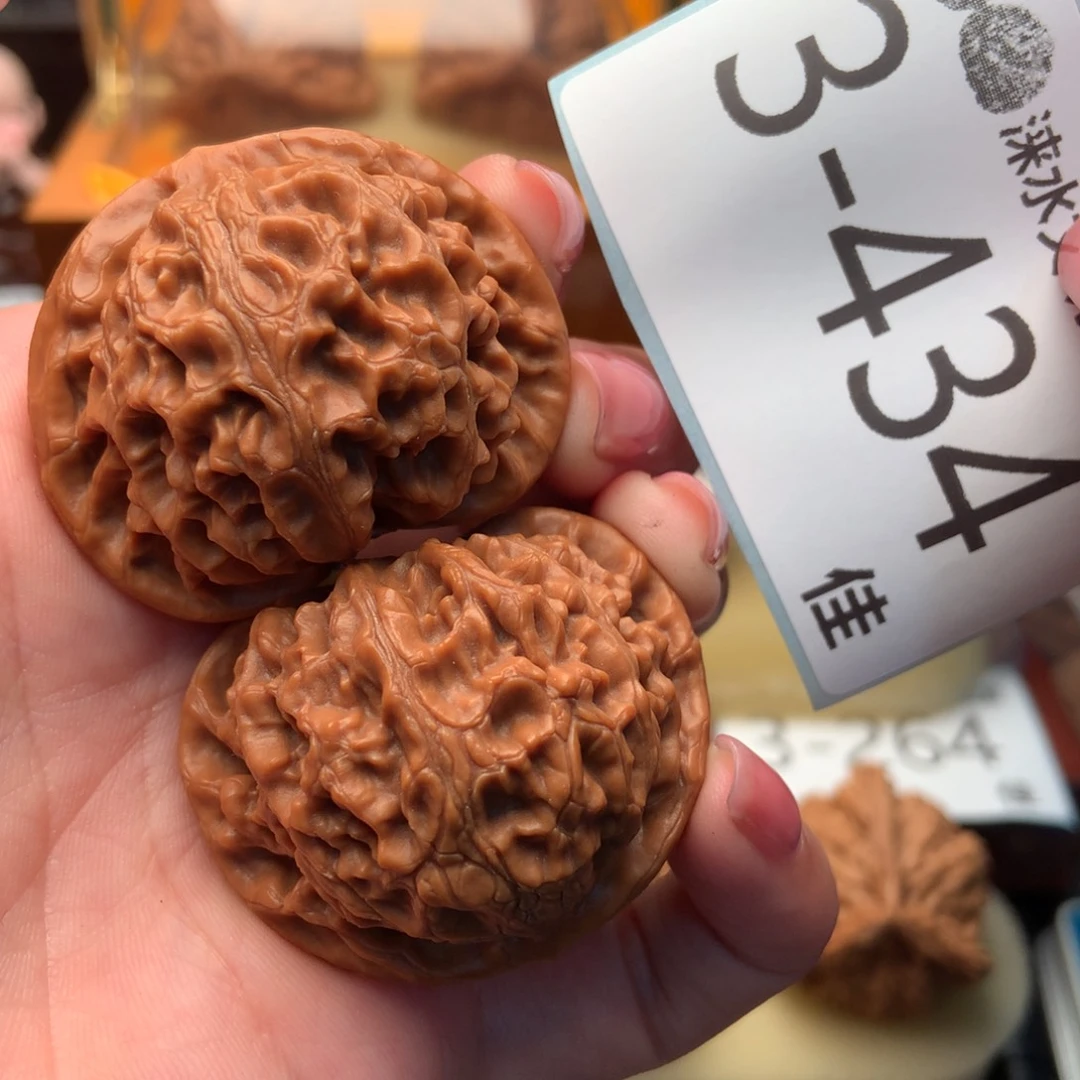 文玩核桃把件42宫灯