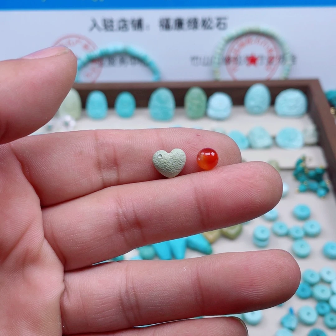 南红玛瑙未镶嵌颈饰106