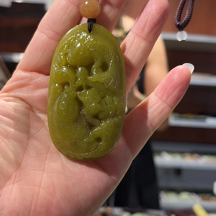 未镶嵌岫玉毛衣链