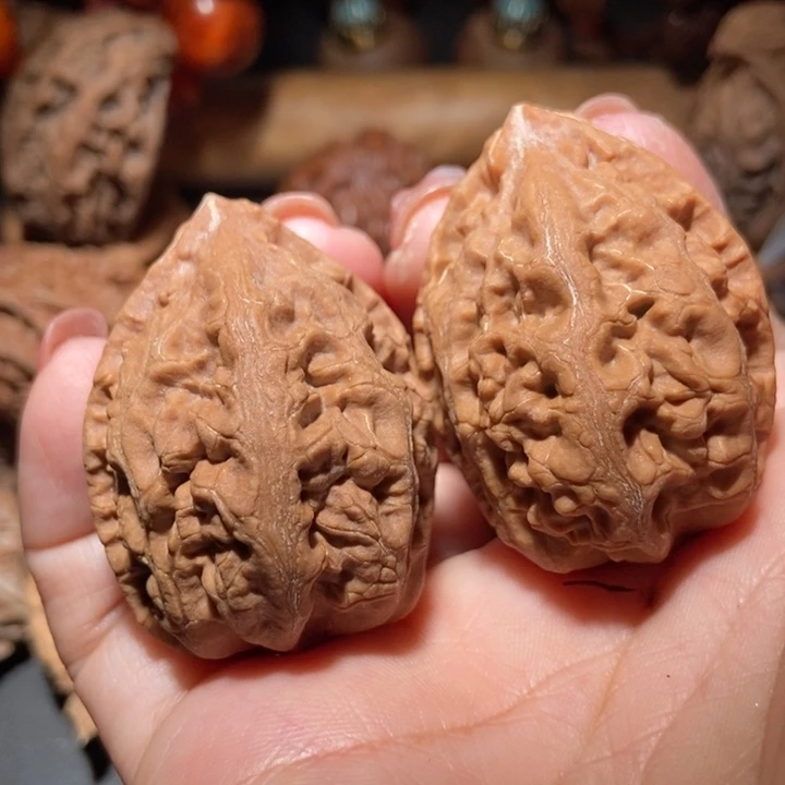 把件文玩核桃东北楸子小雪124