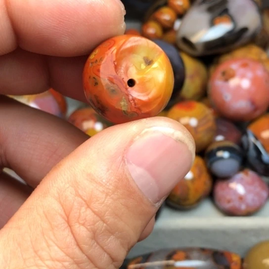 玛瑙/玉髓颈饰合金科****形