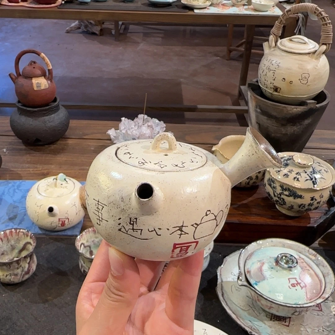 景德镇手作器皿了