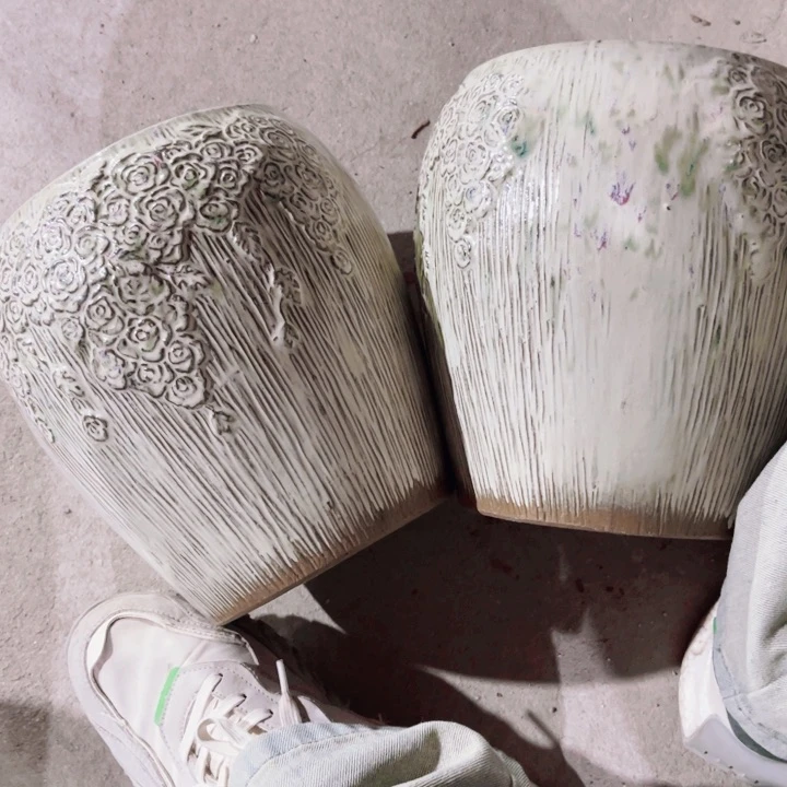 口径17高度23两只小瑕疵