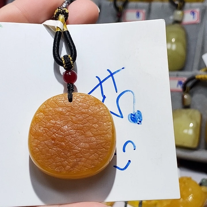 定制琥珀未镶嵌蜜蜡