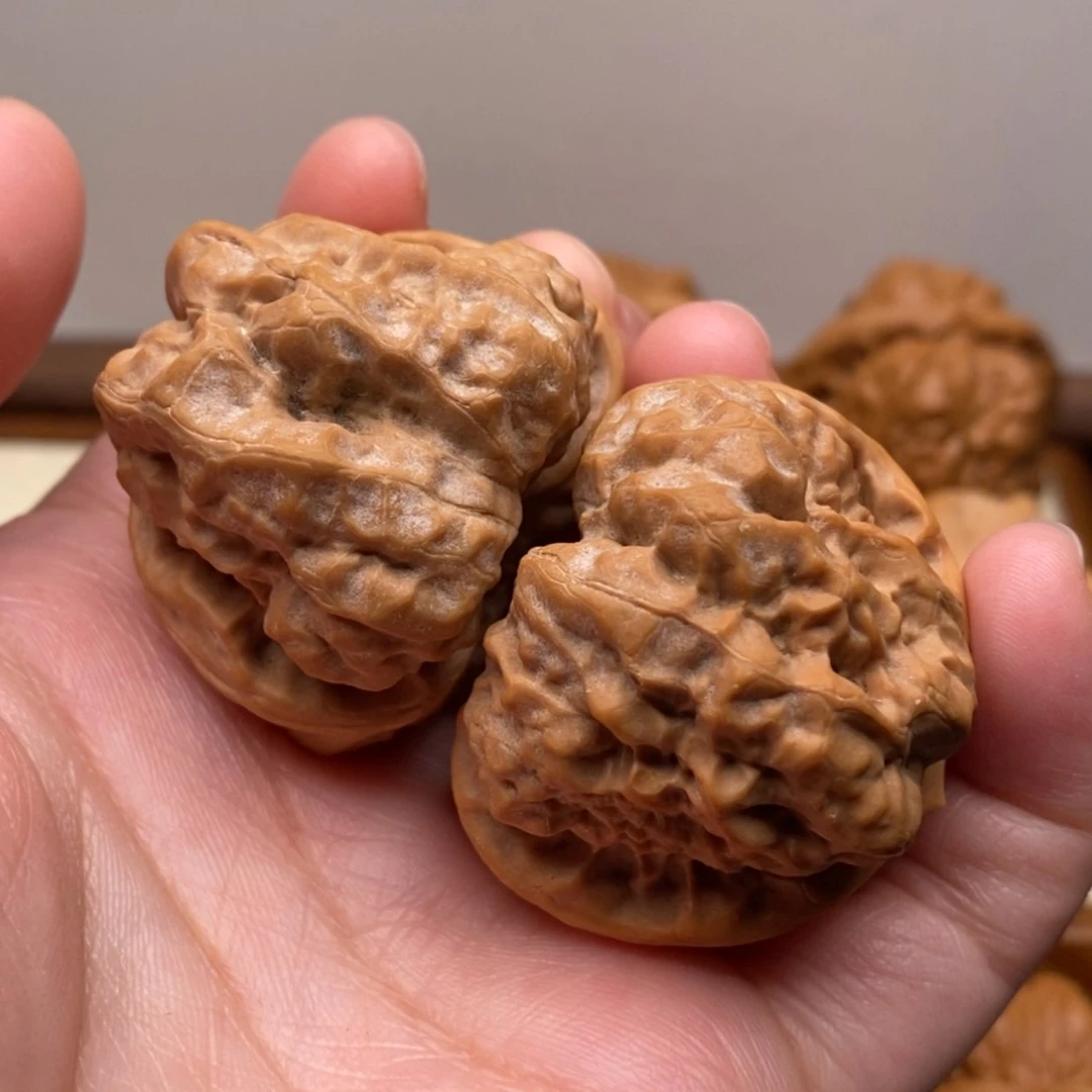 【闪购商品】把件文玩核桃承*边41左右