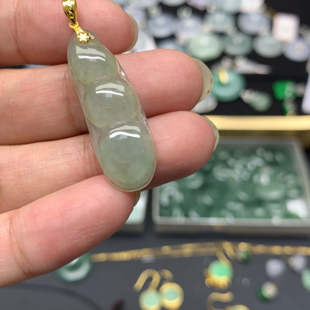 吊坠(不含链)18K金镶嵌翡翠有纹裂